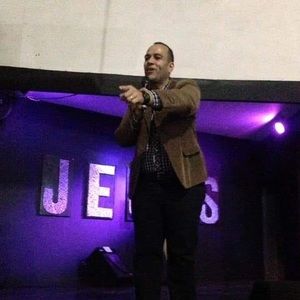 Meet your Posher, Teddy manuel